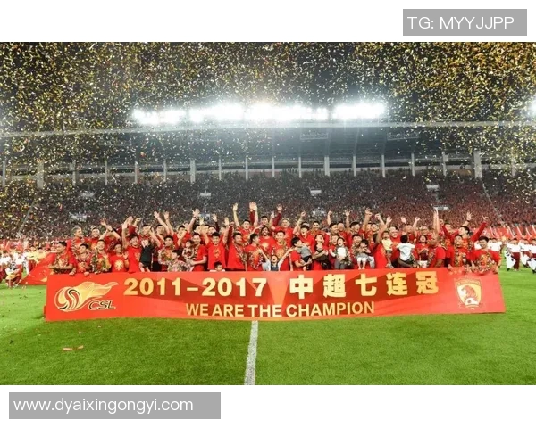 前德国足球明星的辉煌历程与对足球的深远影响分析 前德国足球明星的辉煌历程与对足球的深远影响分析